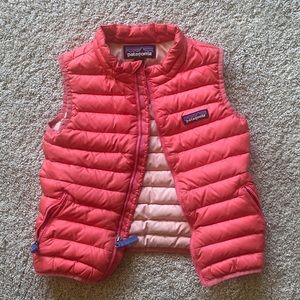 Patagonia kids coral colored down vest